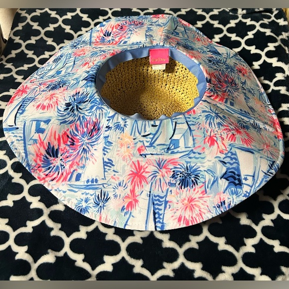 Lilly Pulitzer "From Sea to Shining Sea" Natural Straw Beach Hat. - Picture 2 of 5
